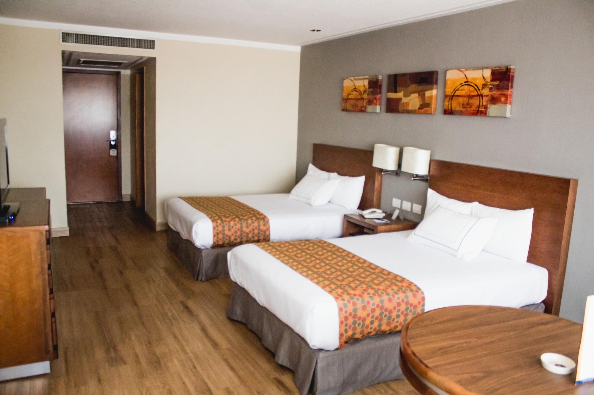Hotel Mirage - Centro Historico De Querétaro Extérieur photo